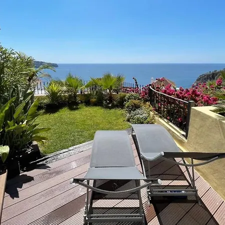 Beautiful House With Splendid Sea Views, Calaiza Prázdninový dům *